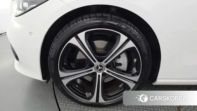 Mercedes-Benz C-Class W206 id 3217764 из Кореи 15