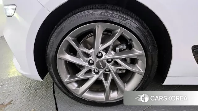 Genesis The New G70 id 3655739 из Кореи 15