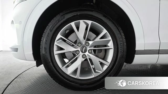 Genesis GV70 id 3865615 из Кореи 15