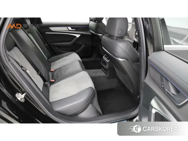 Audi A6L 2021 Черный из Китая, фото 5