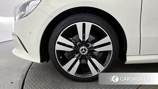 Mercedes-Benz A-Class W176 id 2903028 из Кореи 15