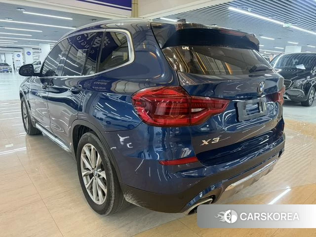 BMW X3 id 3889894 из Китая 7