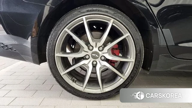 Genesis The New G70 id 2994703 из Кореи 15