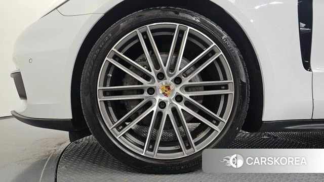 Porsche Panamera (971) id 4865672 из Кореи 29