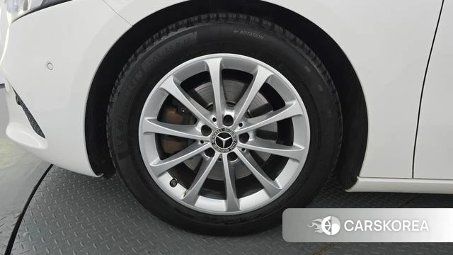 Mercedes-Benz A-Class W177 id 4535703 из Кореи 15