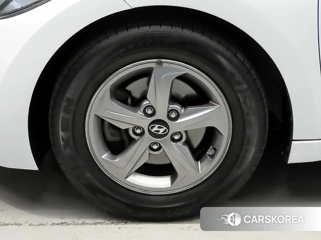 Hyundai Avante AD id 4513252 из Кореи 15