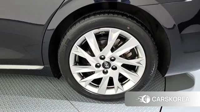 Hyundai The New Grandeur IG Hybrid id 3023029 из Кореи 15