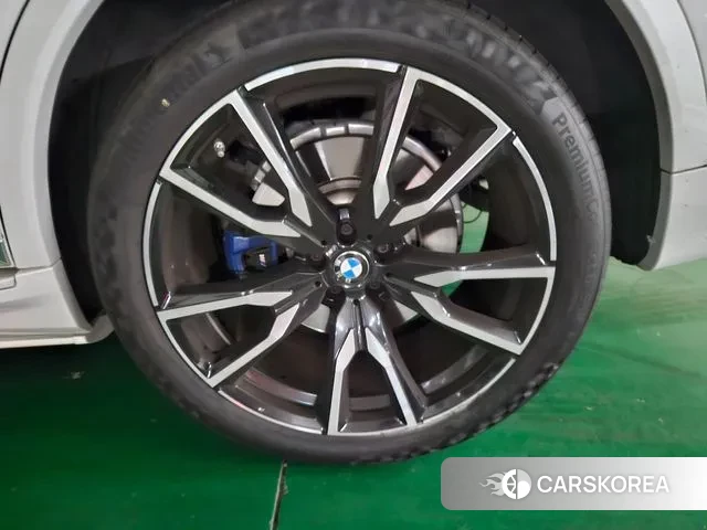 BMW X7 (G07) id 3432602 из Кореи 12