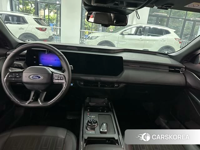 Ford Mondeo 2024 Белый из Китая, фото 6