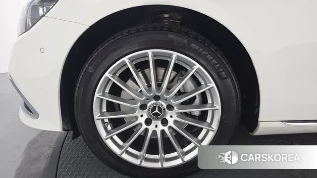 Mercedes-Benz E-Class W213 id 3503626 из Кореи 15