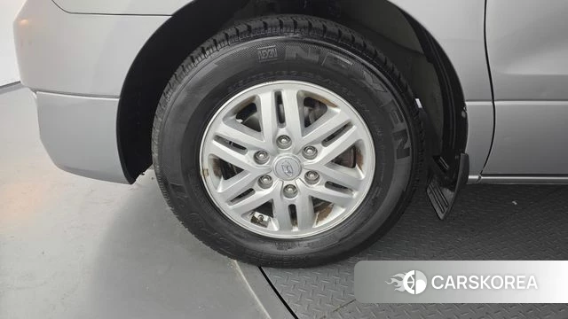 Hyundai The New Grand Starex id 4465780 из Кореи 15