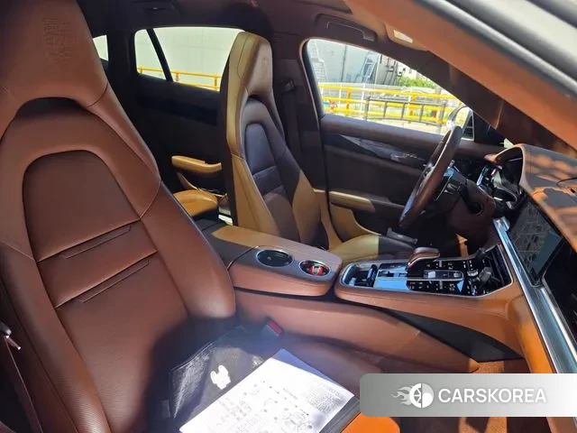 Porsche Panamera (971) 2018 Серебряный из Кореи, фото 5