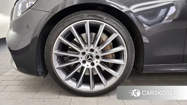 Mercedes-Benz E-Class W213 id 3746623 из Кореи 15