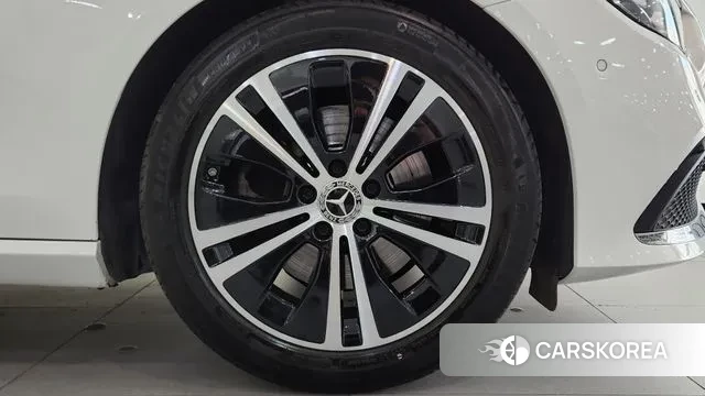 Mercedes-Benz E-Class W213 id 3007651 из Кореи 15