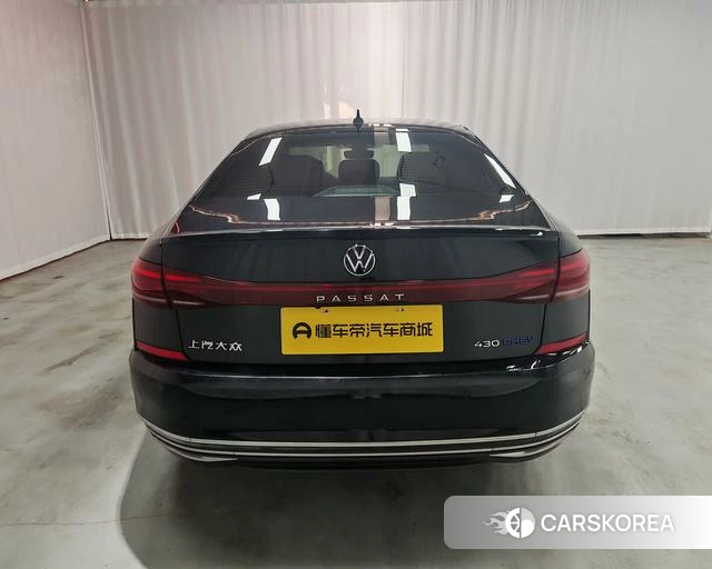 Volkswagen Passat PHEV id 4298047 из Китая 15