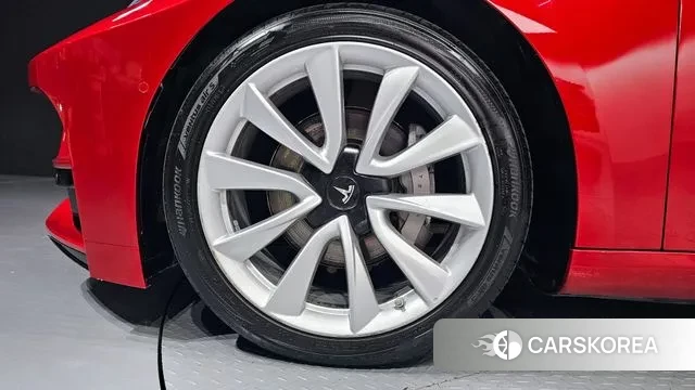 Tesla Model 3 id 3033716 из Кореи 15