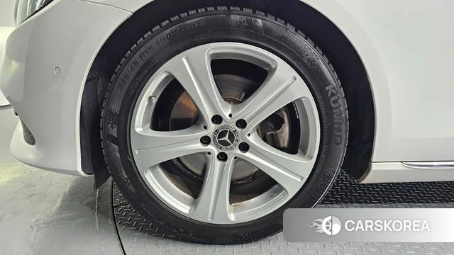 Mercedes-Benz E-Class W213 id 3861779 из Кореи 15