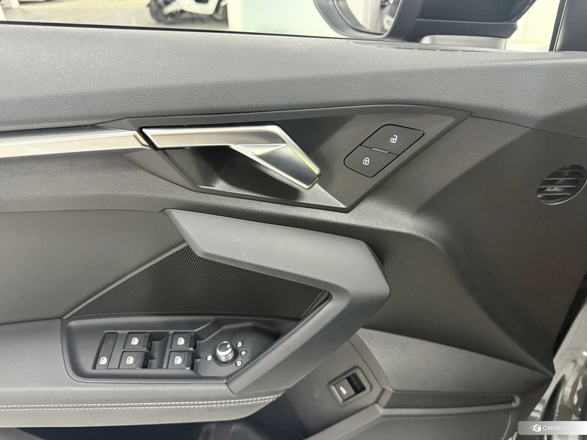 Audi A3 id 4479313 из Китая 14