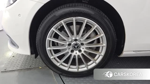 Mercedes-Benz E-Class W213 id 3467666 из Кореи 15