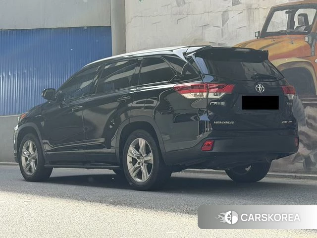 Toyota Highlander 2021 Черный из Китая, фото 5