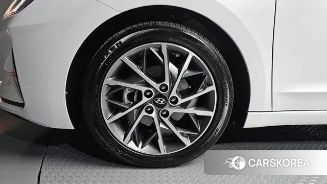 Hyundai The New Avante AD id 3459897 из Кореи 15