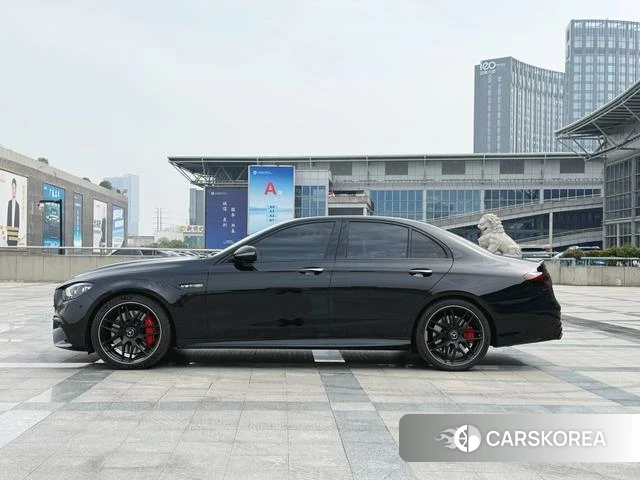 Mercedes-Benz E-class AMG id 4259716 из Китая 13