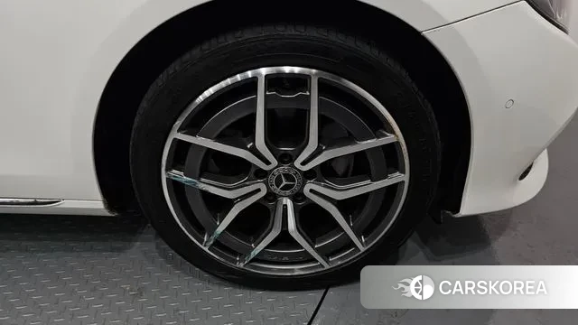 Mercedes-Benz E-Class W213 id 3484603 из Кореи 15