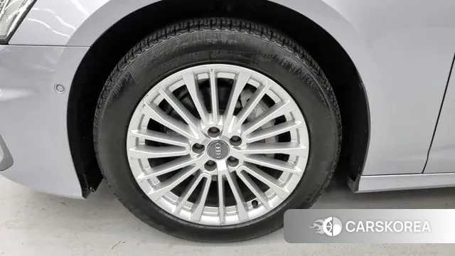 Audi A6 (C8) id 3390698 из Кореи 13