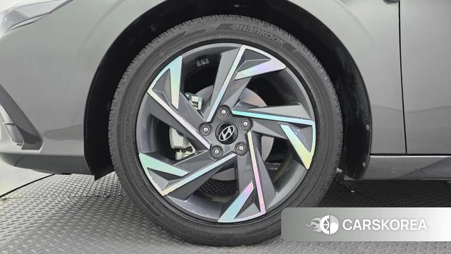 Hyundai The New Avante (CN7) id 4618249 из Кореи 30