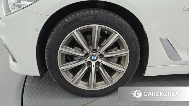 BMW 5 Series (G30) id 4642843 из Кореи 15