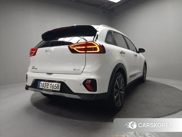 Kia The New Niro id 3694912 из Кореи 14
