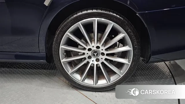 Mercedes-Benz E-Class W213 id 3171507 из Кореи 15