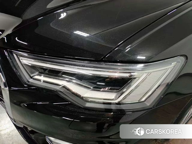 Audi A6L id 4260946 из Китая 12