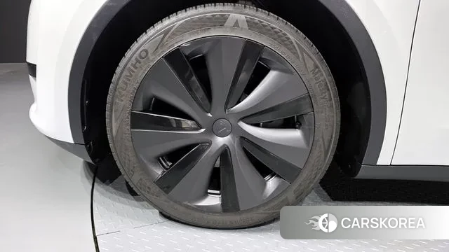 Tesla Model Y id 3523338 из Кореи 15