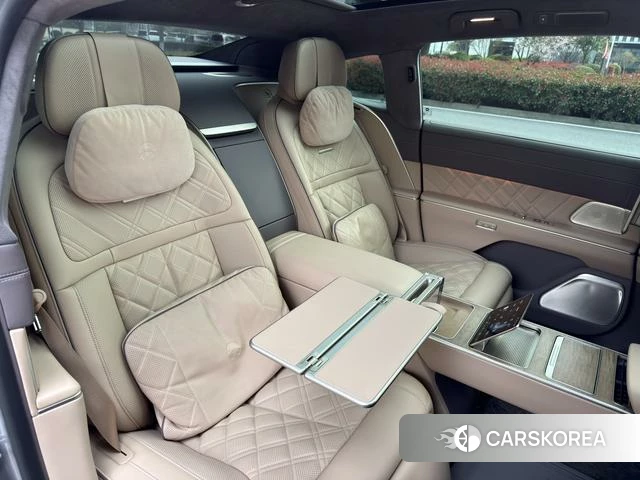 Weilai ET9 id 3908055 из Китая 15