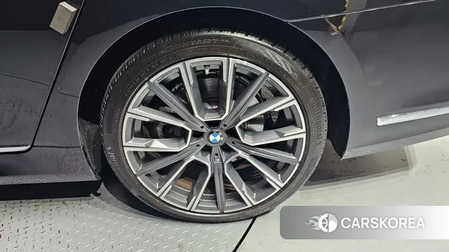 BMW 7 Series (G11) id 3128390 из Кореи 15