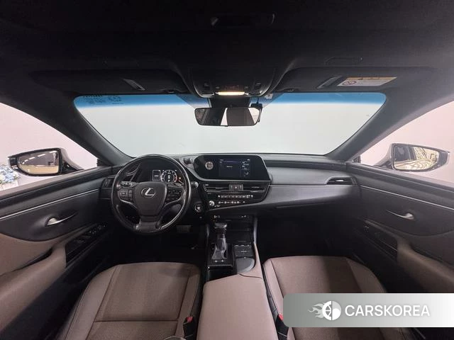 Lexus ES id 4273697 из Китая 13