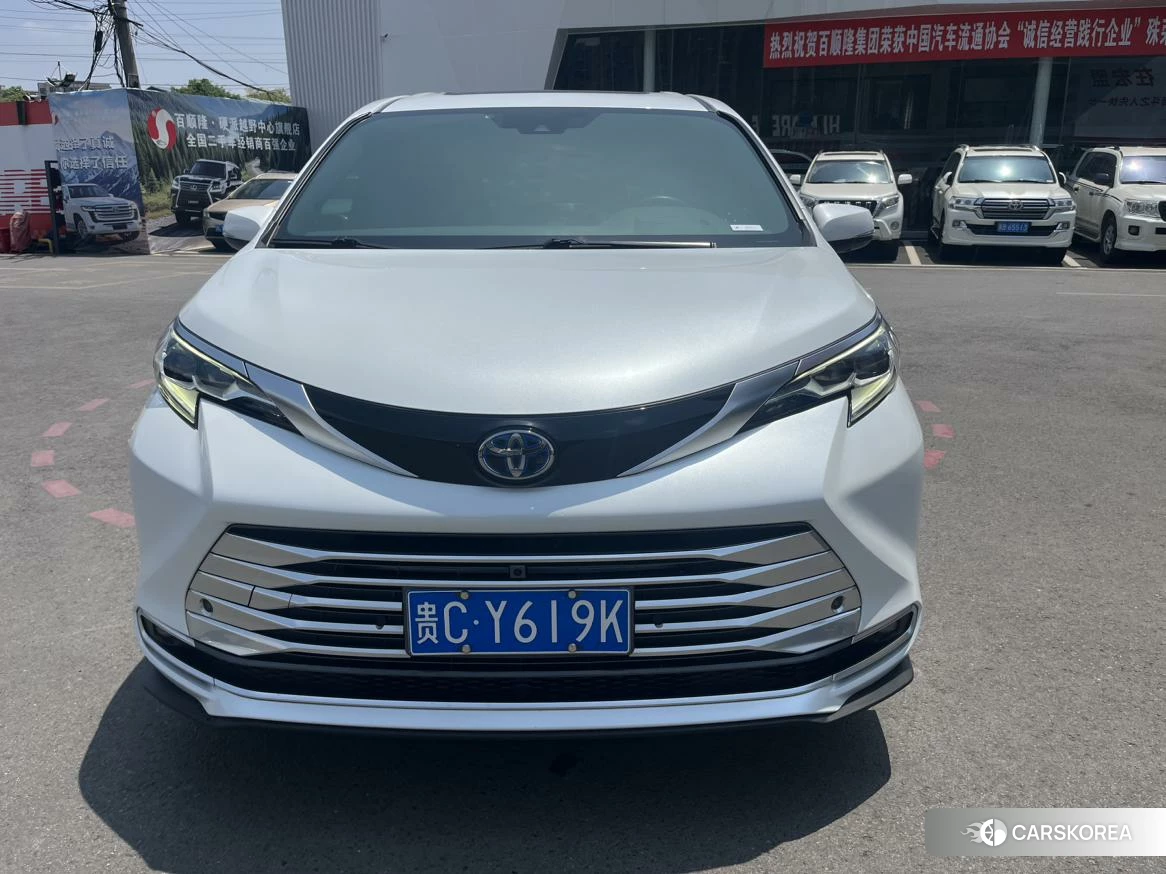 Toyota Saina id 4426789 из Китая 11