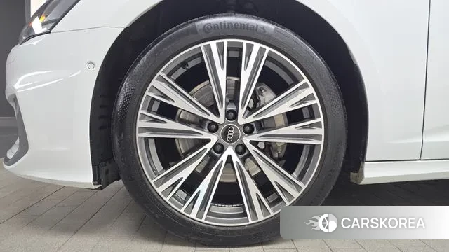 Audi A6 (C8) id 3776724 из Кореи 15