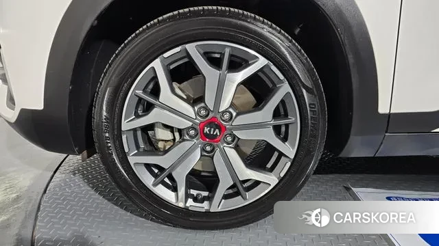 Kia Seltos id 3344747 из Кореи 15