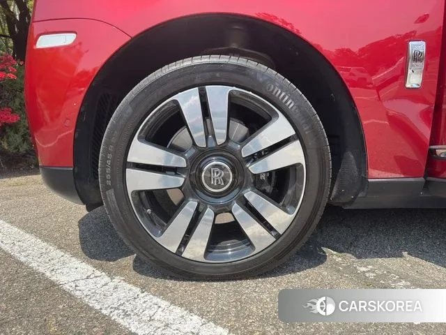 Rolls-Royce Cullinan id 3444593 из Кореи 15