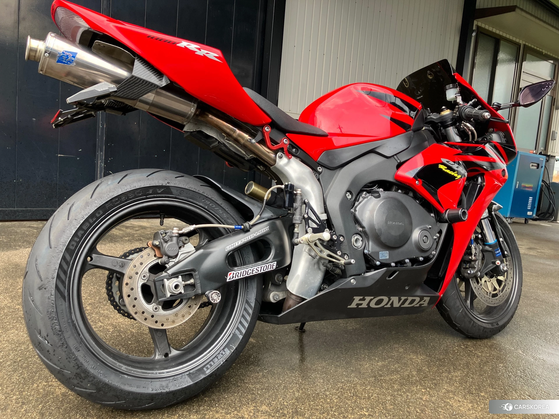 Проданный Honda CBR1000RR 2010 из Японии