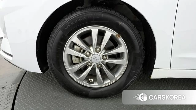 Hyundai The New Avante AD id 4310573 из Кореи 15