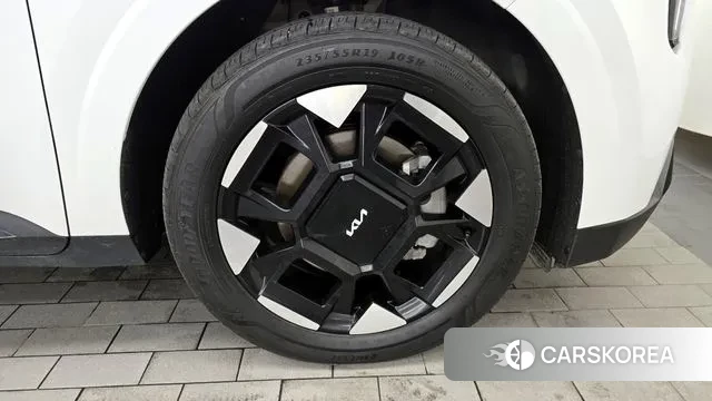 Kia The New Carnival 4th Generation id 3036471 из Кореи 15