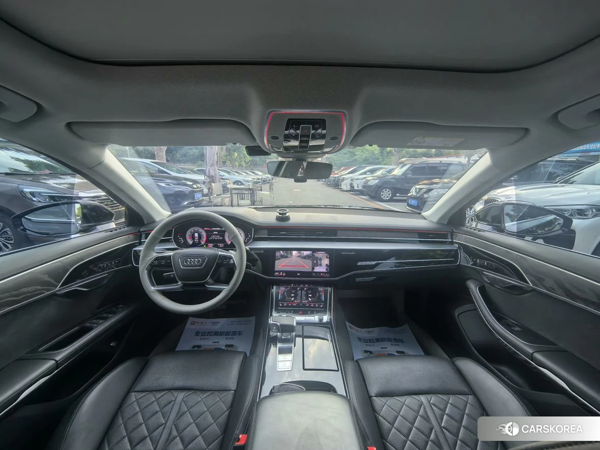 Audi A8 2022 Черный из Китая, фото 5