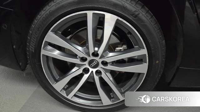 Audi A6 (C8) 2022 Черный из Кореи, фото 5