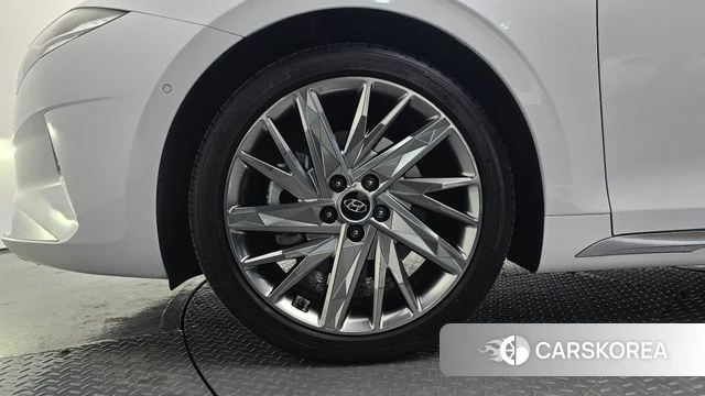 Hyundai The New Grandeur IG id 3879370 из Кореи 16