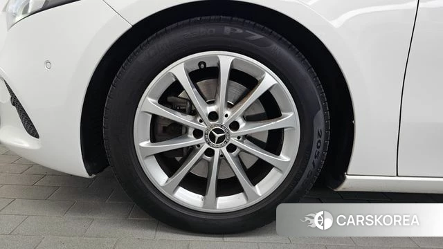 Mercedes-Benz A-Class W177 id 4683696 из Кореи 25