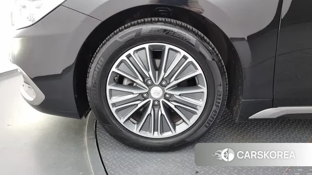 Hyundai Grandeur IG Hybrid id 3429077 из Кореи 15