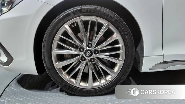 Hyundai Grandeur IG id 3795944 из Кореи 15